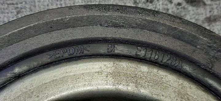 Шкив коленвала NISSAN QASHQAI II (J11, J11_) E116128A 1.6L, фото 3