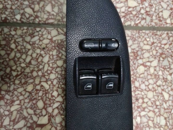 Переключатель, стеклоподъемник Volkswagen OE 1J3959857A, фото 1