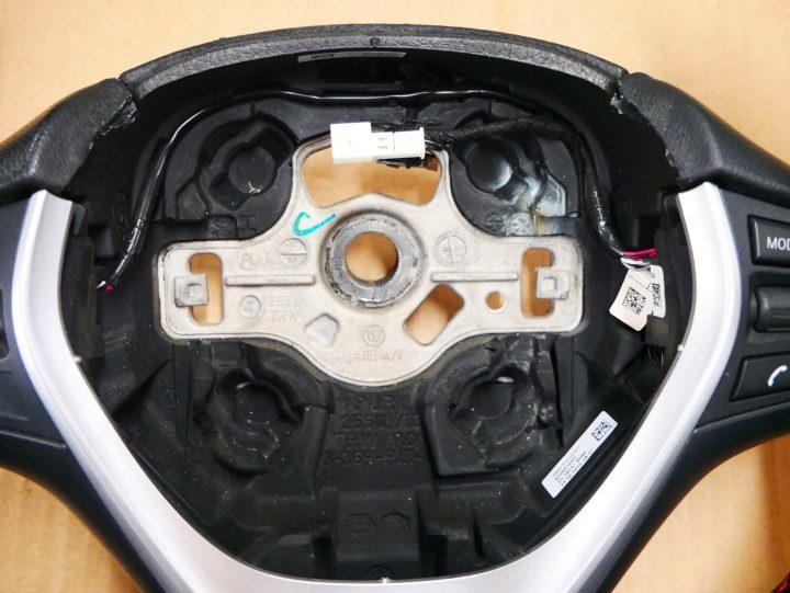 BMW F22 F20 F23 F30 F32 F34 F36 руль кожа мультифункциональная красная строчка, фото 4