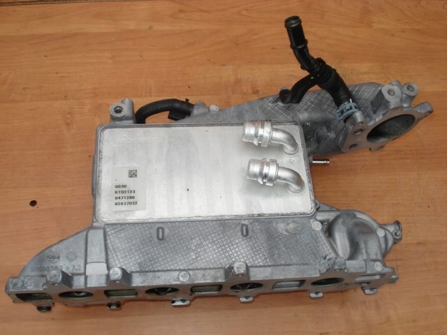 VW Skoda Seat Audi 2.0 TDI впускной коллектор 05L129766Q интеркулер, фото 4
