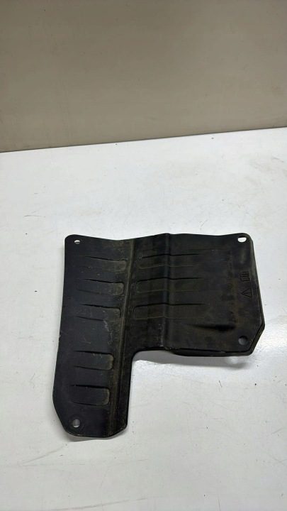 Range Rover Evoque рестайлинг крышка аккумулятора GJ32-5162-AA, фото 2