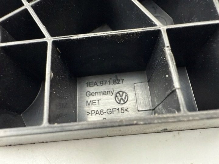 Volkswagen ID.4 2021 Левая сторона запчасть моторного отсека, фото 6