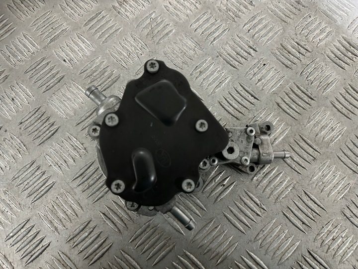 VW Audi Seat Skoda насос вакуумный 1.9 TDI 2.0 TDI 038145209K, фото 1