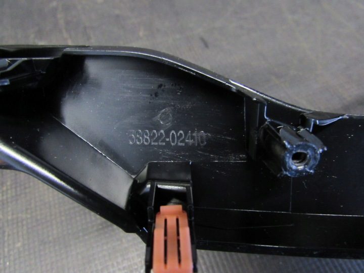 РАМКА ЦЕНТРАЛЬНОГО ТОННЕЛЯ 5882202420 TOYOTA COROLLA E21 19-23r УНИВЕРСАЛ, фото 2