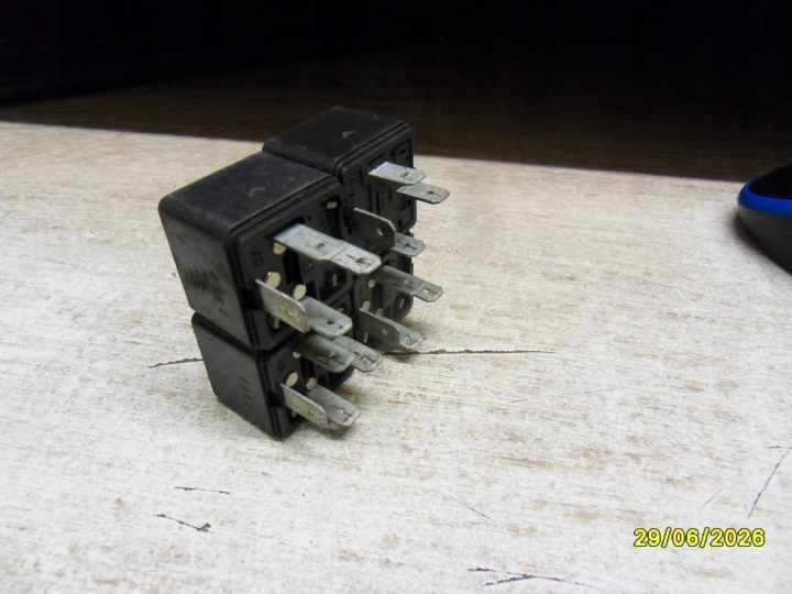 РЕЛЕ SKODA OE 6U0906061A, фото 2
