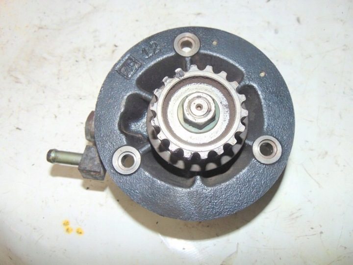 Nissan Primera P11 2.0TD вакуумный насос 14650-2J601, фото 4