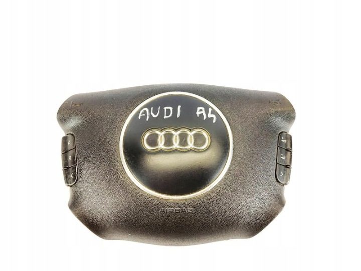 Подушка водителя Audi A4 B6 8P0880201D, фото 1