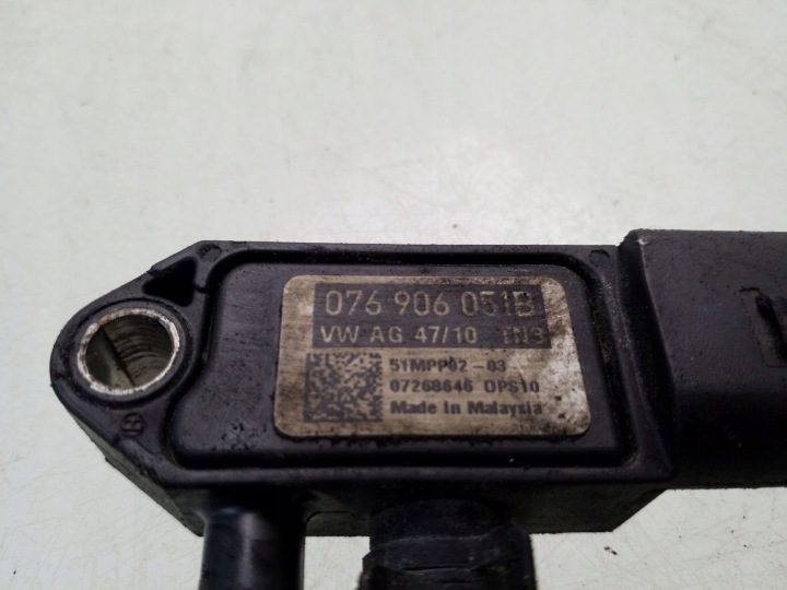 ДАТЧИК ДАВЛЕНИЯ ВЫХЛОПНЫХ ГАЗОВ SEAT ALHAMBRA 7N 7N0 2.0TDI 076906051B, фото 3