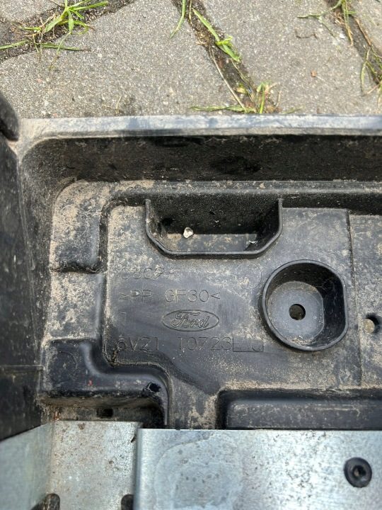 Ford Fiesta MK7 кожух аккумулятора 8V2110723-A, фото 5