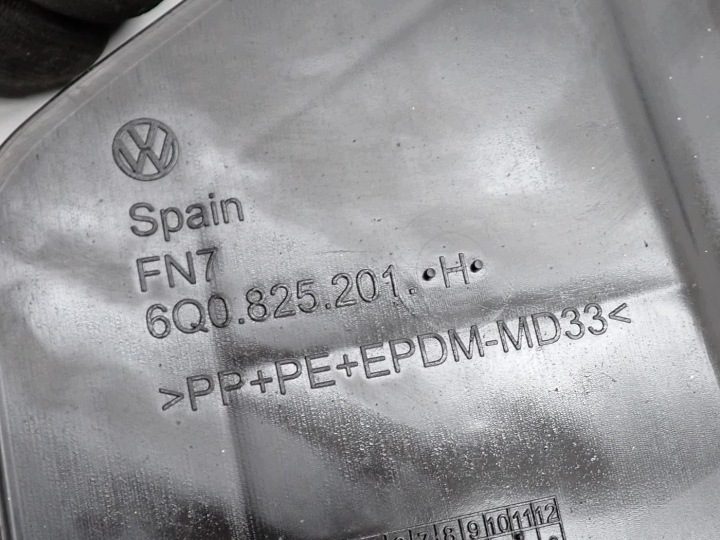 Защита днища левая оригинал 6Q0825201H VW Polo 6R 6C 13 г., фото 3