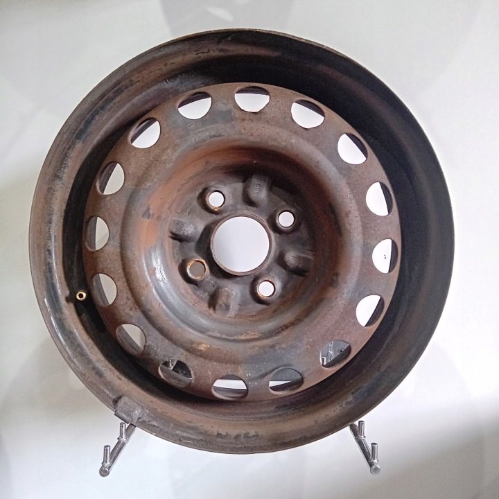 4× Штампованный диск Peugeot OE Aygo 4.5" x 14" 4x100 ET 39, фото 3