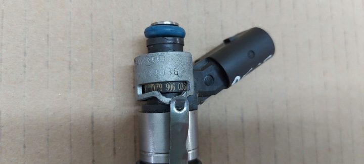 Топливная форсунка 079906036C Форсунка, фото 2