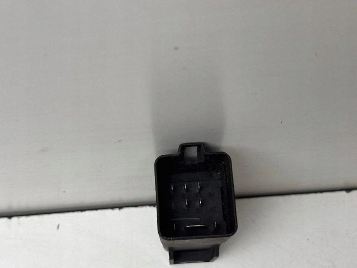 Свечи зажигания VW POLO (9N_) 045907282A 1.4L дизель 55 кВт 2003, фото 4