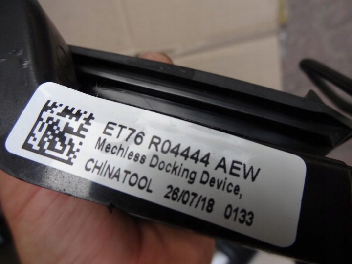 ДЕРЖАТЕЛЬ ПОД ТЕЛЕФОН FORD TOURNEO COURIER I ET76-R04444-AEW, фото 5