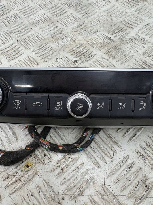 Audi A3 8V0 12-19R. блок управления печкой климат-контроль 8V0820043D, фото 3