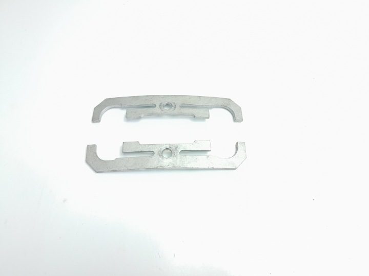 Кронштейн форсунки BMW e60 e90 e87 f10 f30 1.6 2.0 2.5 3.0 n43 n53 7537318, фото 1