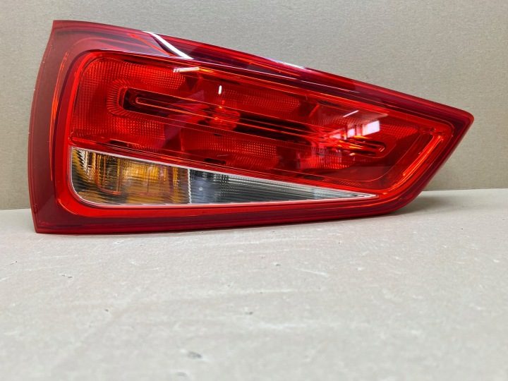 AUDI A1 2010-2015 ФОНАРЬ ЛЕВЫЙ ЗАДНИЙ, фото 1