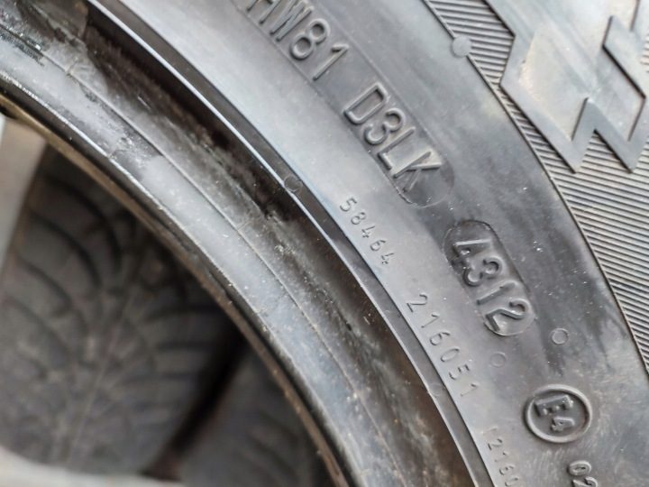 Шина зимняя Continental WinterContact TS 870 P 235/65R17 108 В сцепление на снегу (3PMSF), защита диска, усилитель (XL), фото 6