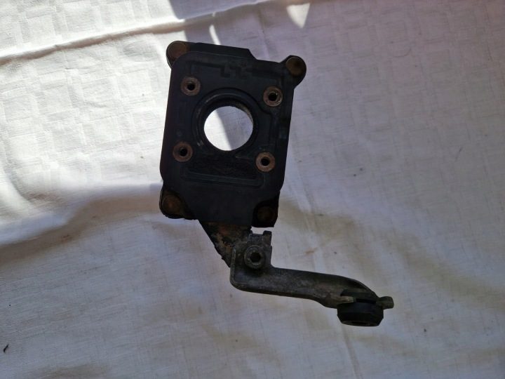 Основание ПОДУШКА КАРБЮРАТОРА POLO 86c 1.0 II Seat, фото 2