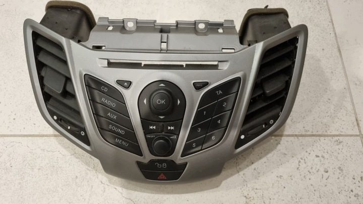 Автомагнитола Ford панель клавиатура Ford Fiesta mk7 8a6t18k811ad 2-DIN, фото 4