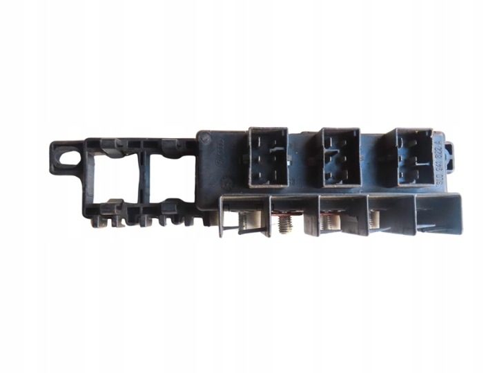 Блок предохранителей VW PASSAT B5 (3B2) 8L0941822A 1.9L дизель 66 кВт 2004, фото 3