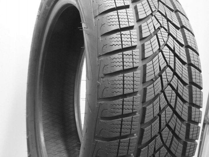 Шина зимняя Goodyear UltraGrip Performance ВНЕДОРОЖНИК GEN-1 225/55R19 99 В сцепление на снегу (3PMSF), фото 8