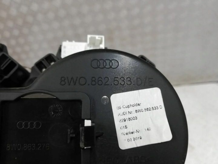 Подстаканник напитки Audi A5 8W 8W0862533D, фото 4