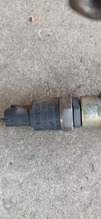 ОРИГИНАЛЬНЫЙ REGULATORY ДАТЧИКА ДАВЛЕНИЯ ТОПЛИВА BOSCH 0281002405, фото 2