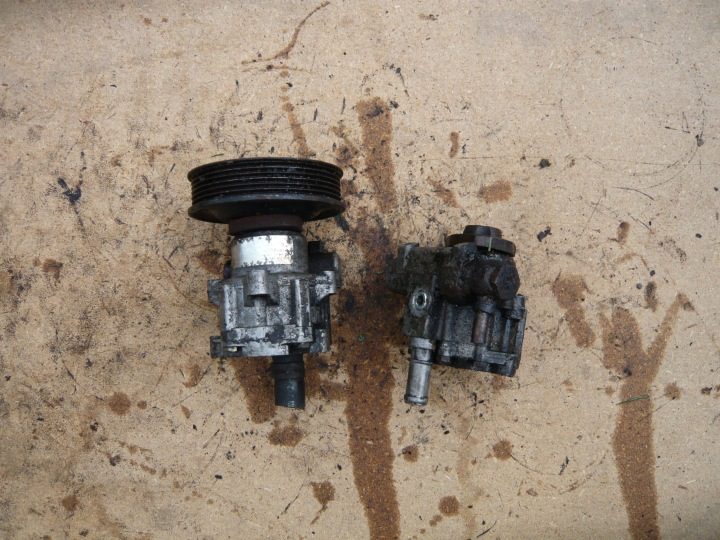 НАСОС ГИДРОУСИЛИТЕЛЯ VW GOLF IV 1.4 бензин 030145269A, фото 2