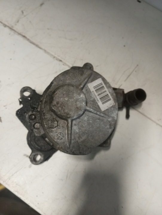 Насос Vacumrenault Laguna 3 2.0 DCI 8200683981, фото 1