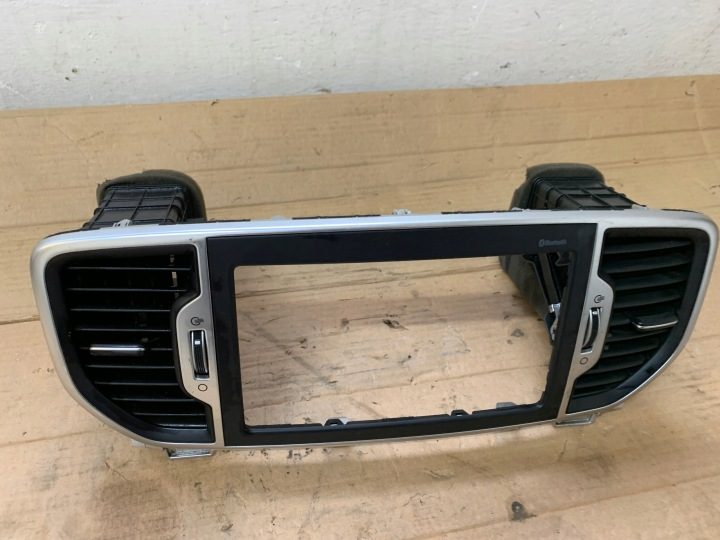 KIA SPORTAGE IV 4 Рамка корпус магнитолы обдува среднего ОРИГИНАЛ ЕВРОПА, фото 1