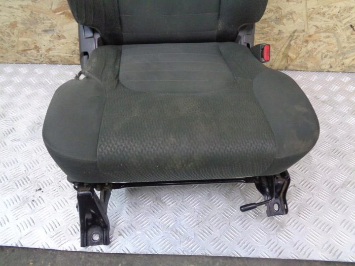 Сиденье правое переднее пассажира Nissan Navara D40 2005- европа, фото 2