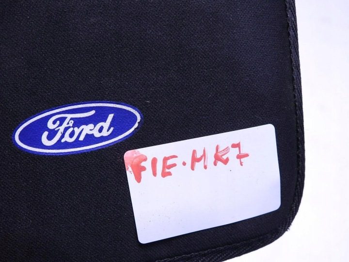 ИНСТРУКЦИЯ ПО ЭКСПЛУАТАЦИИ ЧЕХОЛ FORD FIESTA MK6, фото 2