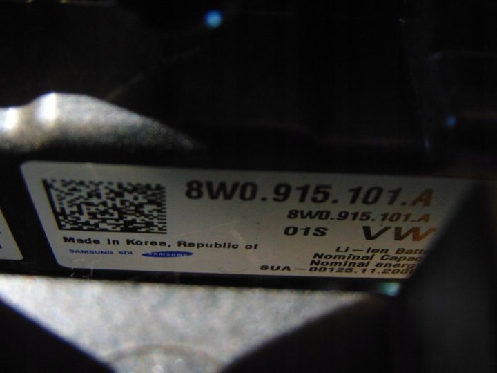 Audi Q5 80A A5 8W A4 B9 Aklumator дополнительная батарея 8W0915101A 8W0915101, фото 4