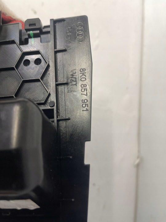 Пепельница 8K0857965 - Audi A4 B8 07-11, фото 4