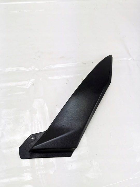 Yamaha R1 RN09 02-03 обтекатель правый вставка, фото 3