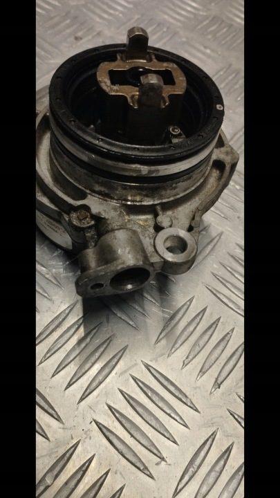 BMW E60 E70 E71 E83 E87 E90 E92 насос вакуумный 7791232, фото 4