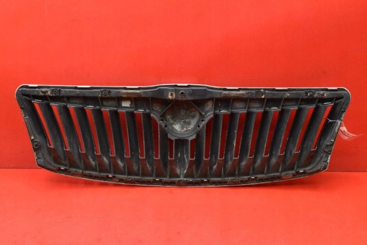 РЕШЕТКА РАДИАТОРА ЧЕРНАЯ ХРОМ 1Z0853651C SKODA OCTAVIA 2 II 08-13, фото 9