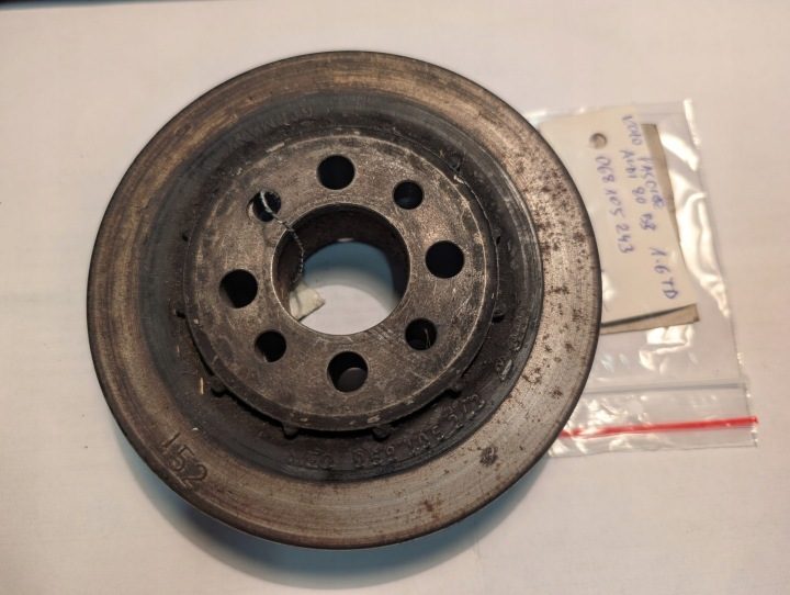 Шкив на вал Audi 80 B3 1.6 TD 068105243, фото 3