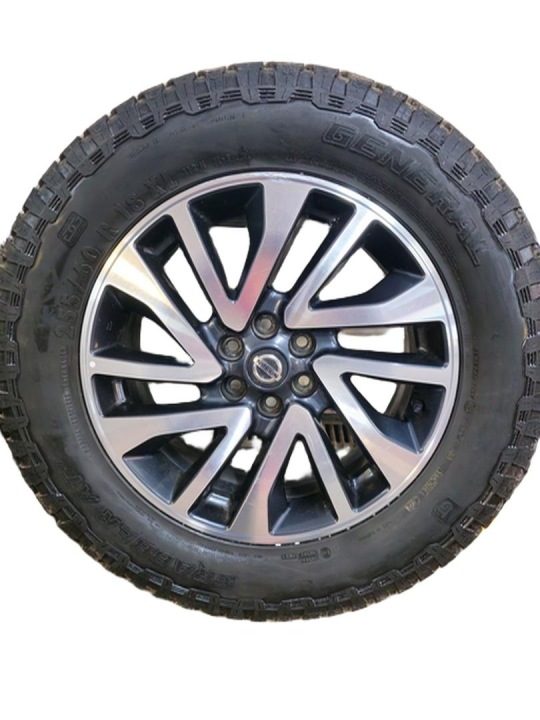 Комплект колес Nissan Navara 7x18 6x114,3 ET45 255/60R18 General AT3, фото 5
