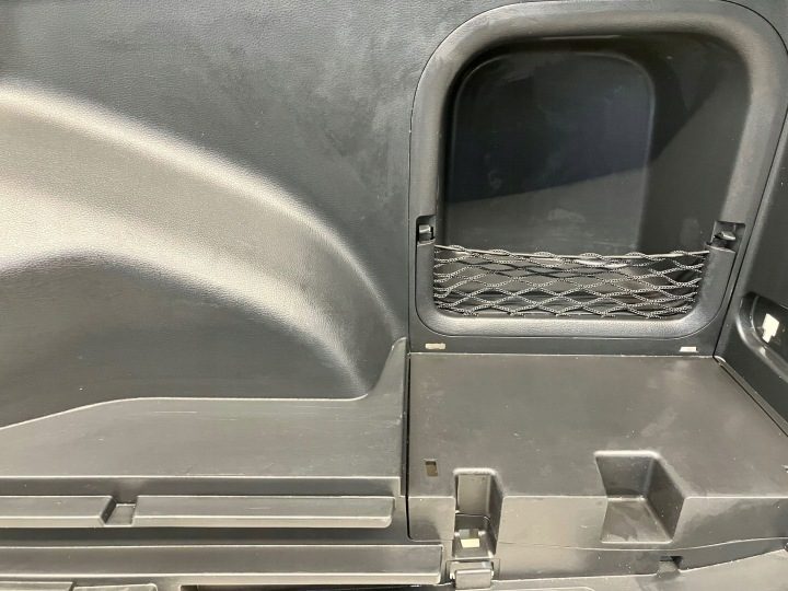 RAV4 V гибрид обшивка багажника правая в сборе, фото 5