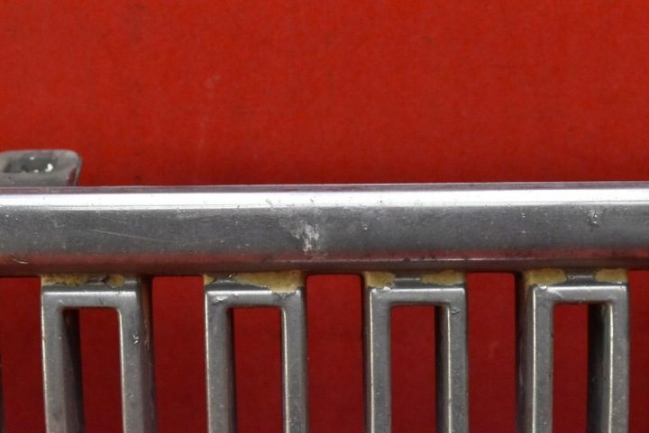РЕШЕТКА РАДИАТОРА ХРОМИРОВАННАЯ 8659875 VOLVO S70 V70 2 II 00-05, фото 4