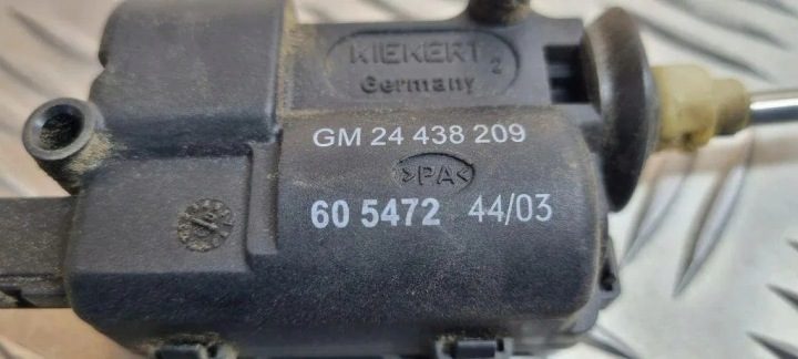 Моторчик лючка горловины бензобака OPEL VECTRA C УНИВЕРСАЛ 24438209 0.0L дизель, фото 4