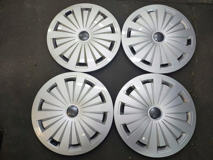 4× Колпак Audi OE Оригинальный 16" серебристый, фото 1