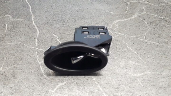 9800972 кнопка стеклоподъемника задняя Mini Countryman r60, фото 1