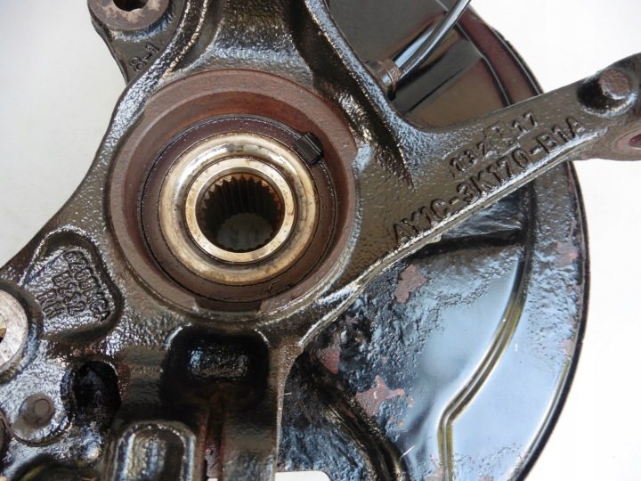 Поворотный кулак со ступицей левый передний Ford B-MAX 1,0 EC0BOOST 12-17R, фото 3