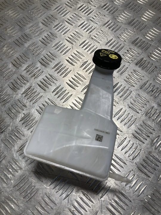 Бачок тормозной жидкости Peugeot E-2008 II 19-, фото 1