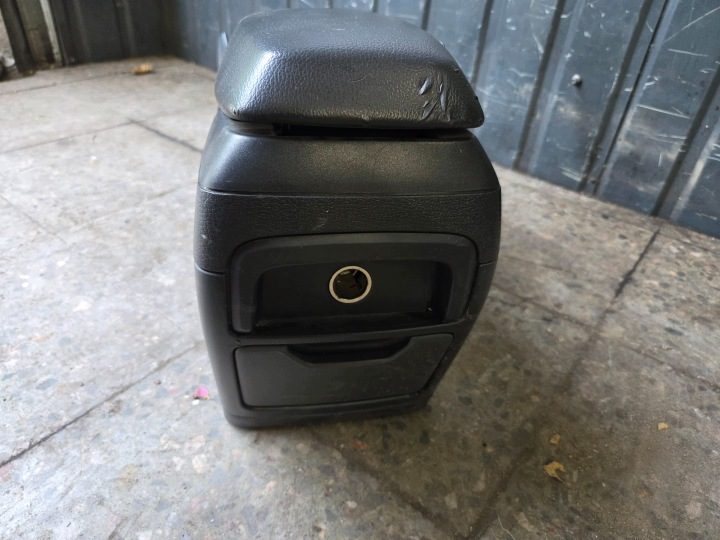 Подлокотник Volvo S60 I КОЖА 30672732 9177737, фото 7