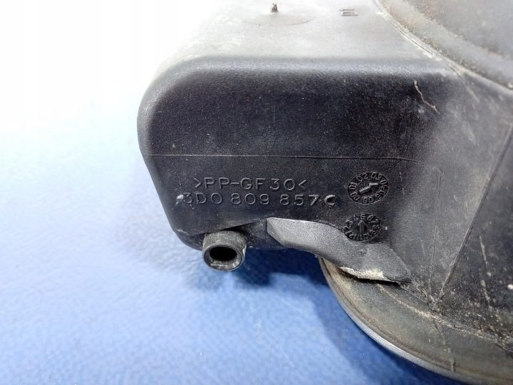 VW Phaeton лючок горловины бензобака LR7U 3D0809857, фото 6