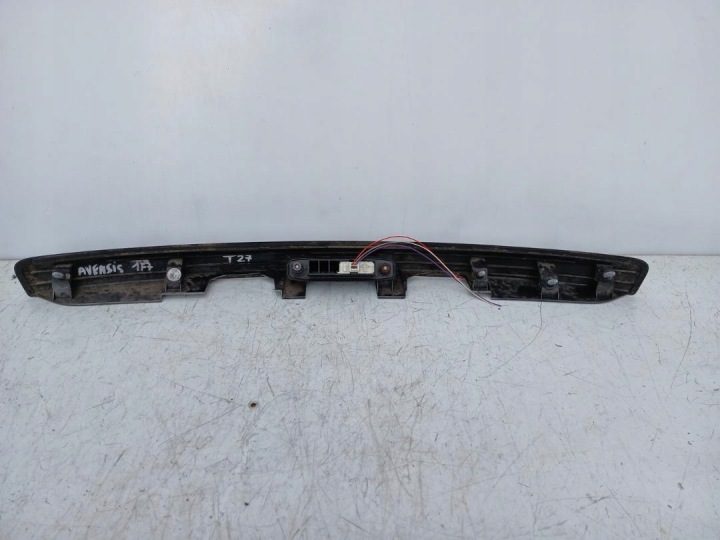 НАКЛАДКА МОЛДИНГ ЗАДНИЙ КРЫШКИ БАГАЖНИКА КОНЦЕВИК TOYOTA AVENSIS T27 УНИВЕРСАЛ 1F7, фото 2